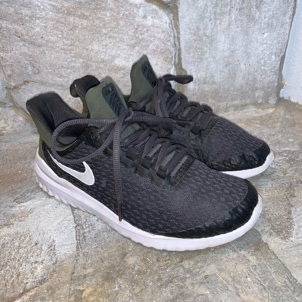 Nike Renew Rival Women's Running Shoe - Picture 1 of 7